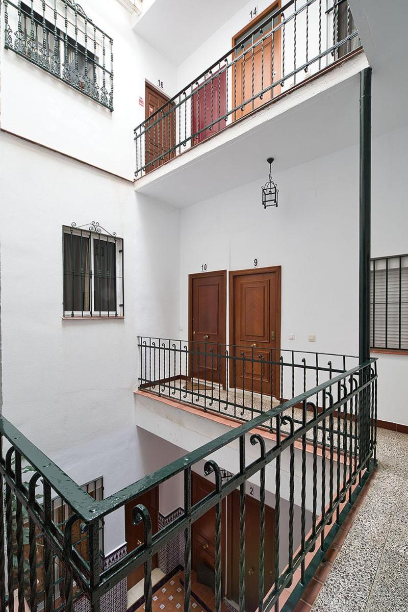 Alfaqueque Home Museo Sevilla Bagian luar foto