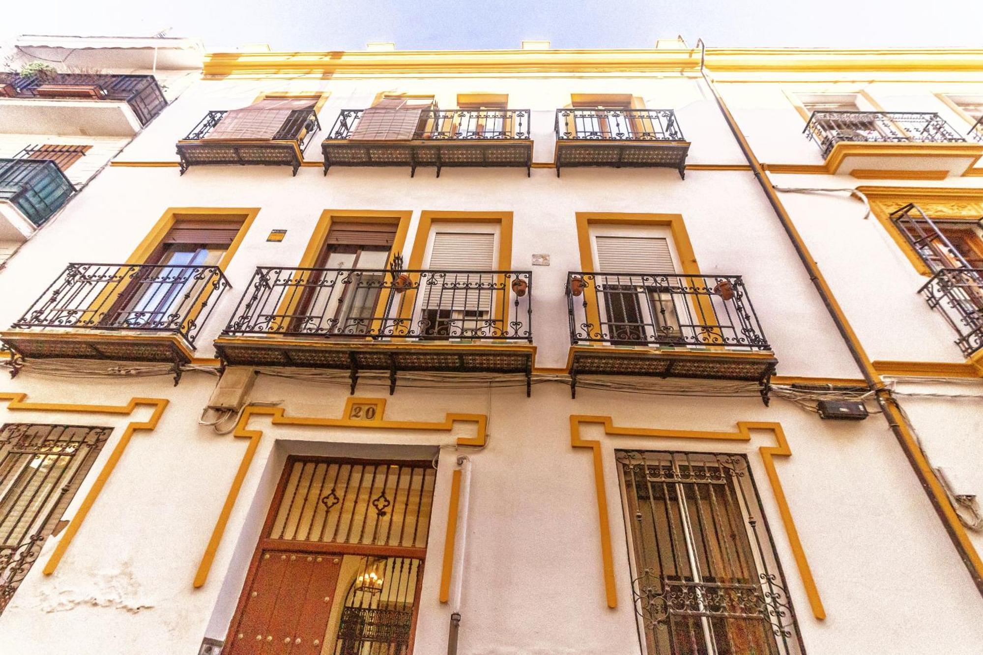 Alfaqueque Home Museo Sevilla Bagian luar foto